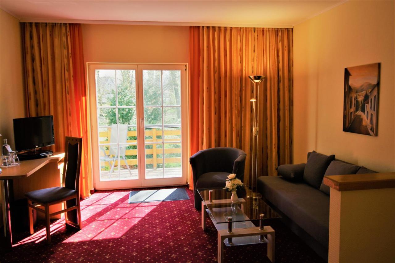 Parkhotel Klueschenberg Plau am See Exterior foto