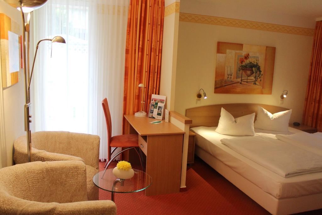 Parkhotel Klueschenberg Plau am See Cameră foto