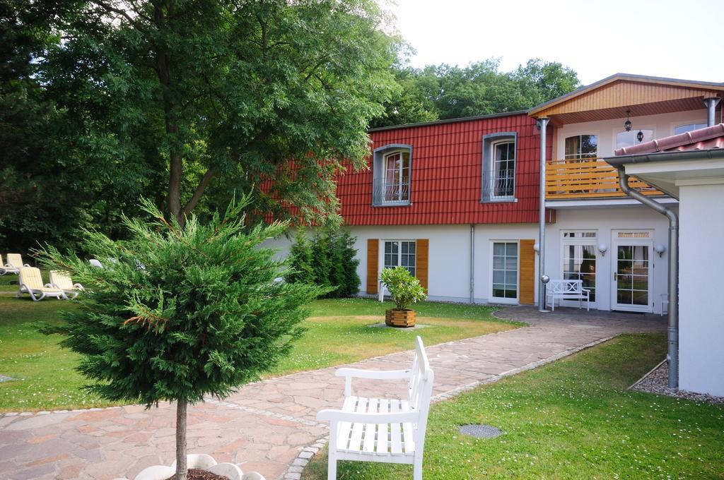 Parkhotel Klueschenberg Plau am See Exterior foto