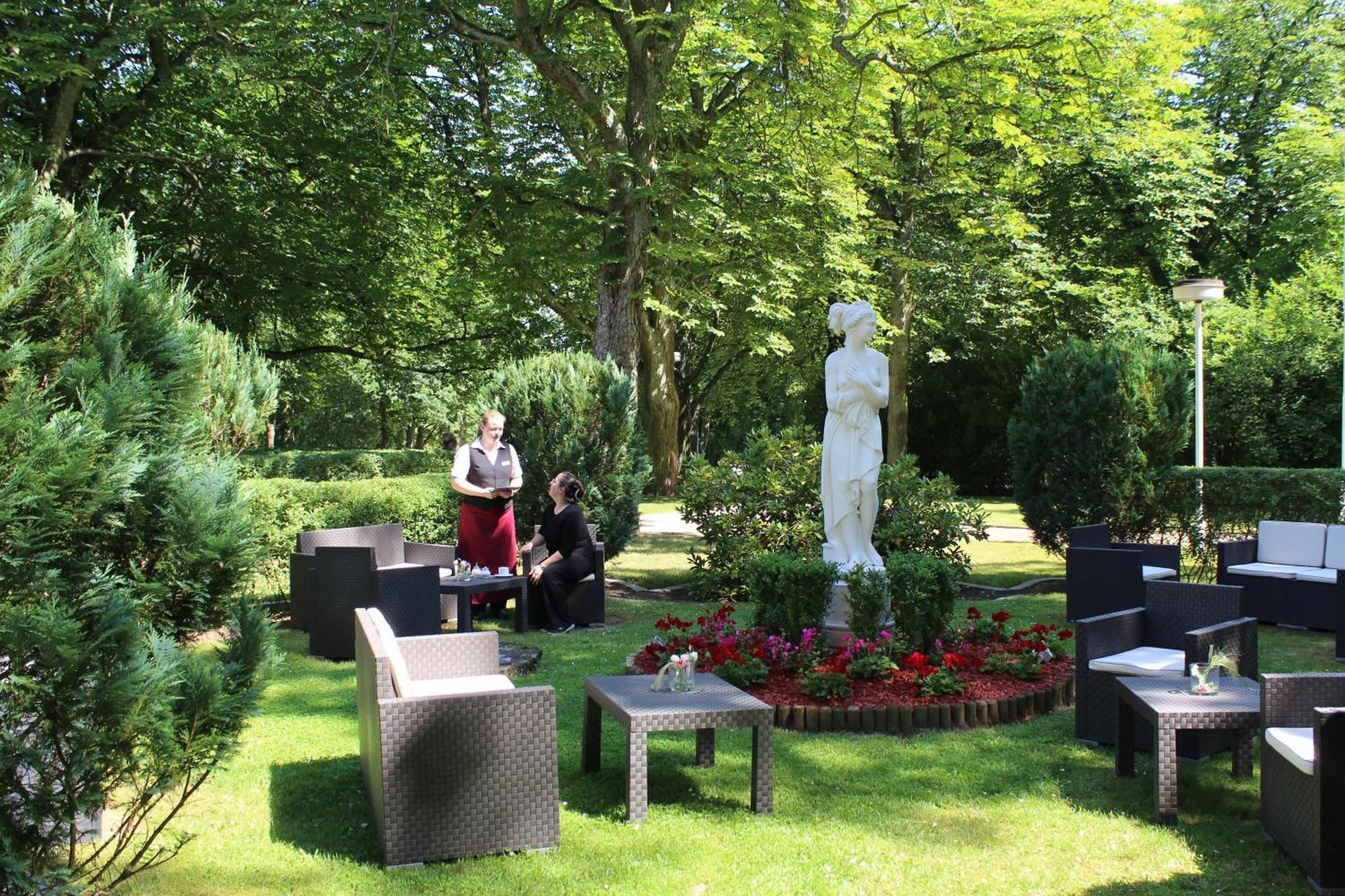 Parkhotel Klueschenberg Plau am See Exterior foto